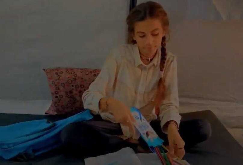 حكاية فتاة تحرمها الحرب من حقها في التعليم